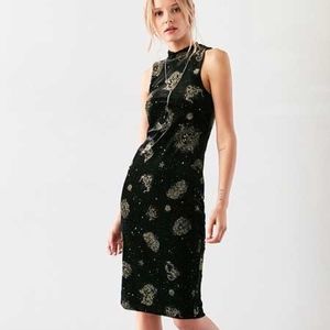 ⚡️ FLASH SALE ⚡️ NWT Ecote Velvet Zodiac Dress
